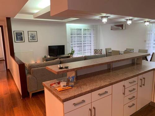 LOCATION F3 AVEC PISCINE