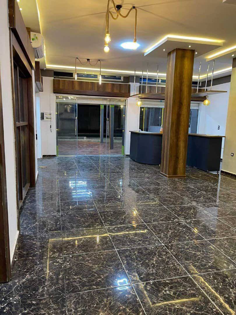 Local Commercial Aménagé à Vendre – Salamandre, Mostaganem