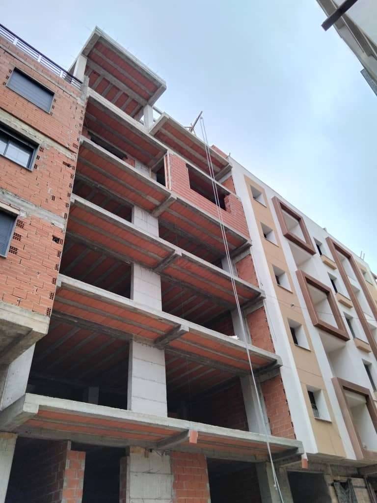 RESIDENCE 