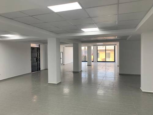 Local commercial de 600m2 a el mouradia alger