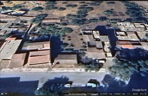 Terrain constructible de 761 m²