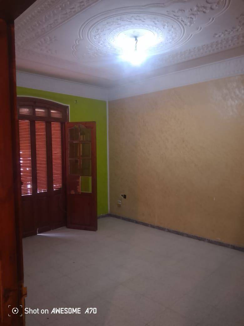 LOCATION NIVEAU DE VILLA