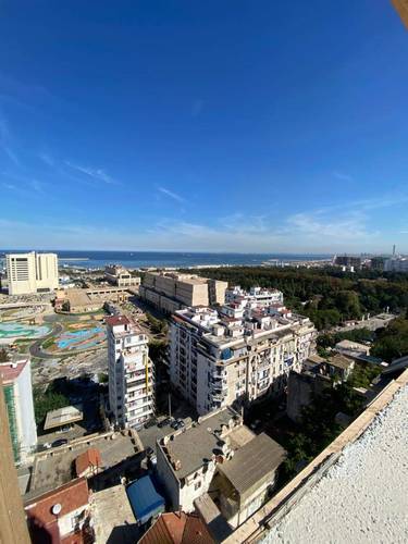  Duplex F5 avec Vue Panoramique sur la Baie d’Alger