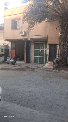 maison commercial R+1