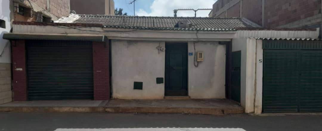 🏠 Maison au sol à Vendre – Bouismail