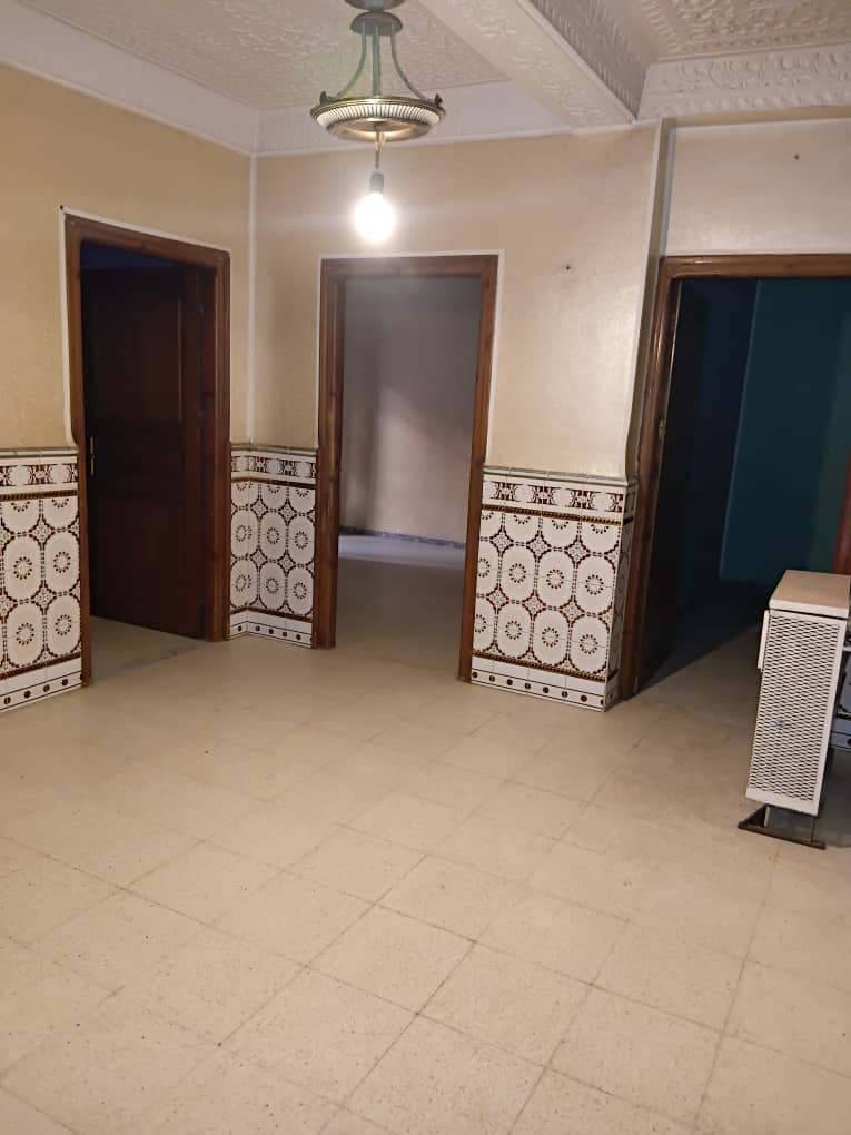 LOCATION NIVEAU DE VILLA