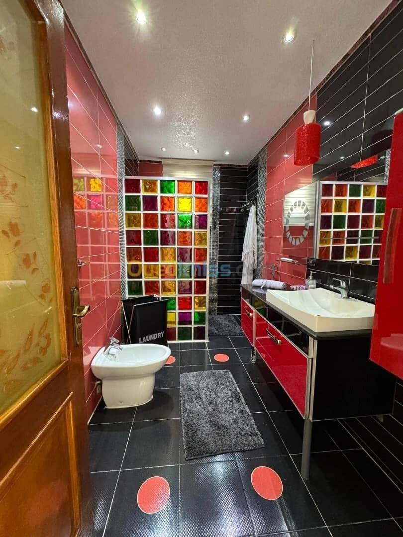 LOCATION APPARTEMENT