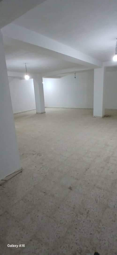 Local commercial à louer – Bou Ismaïl (Balili)