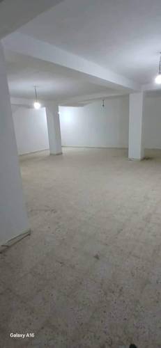 Local commercial à louer – Bou Ismaïl (Balili)