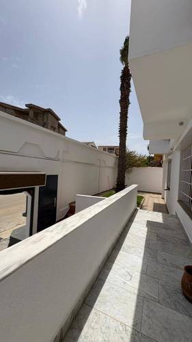 Villa R+2 Pieds dans l’Eau,