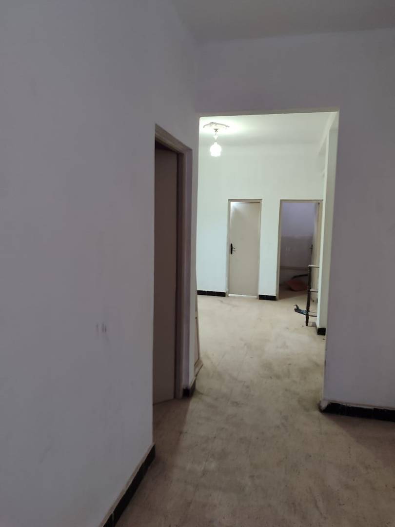 Villa en Vente – Front de mer de Bousmail, à côté de l’Institut Maritime