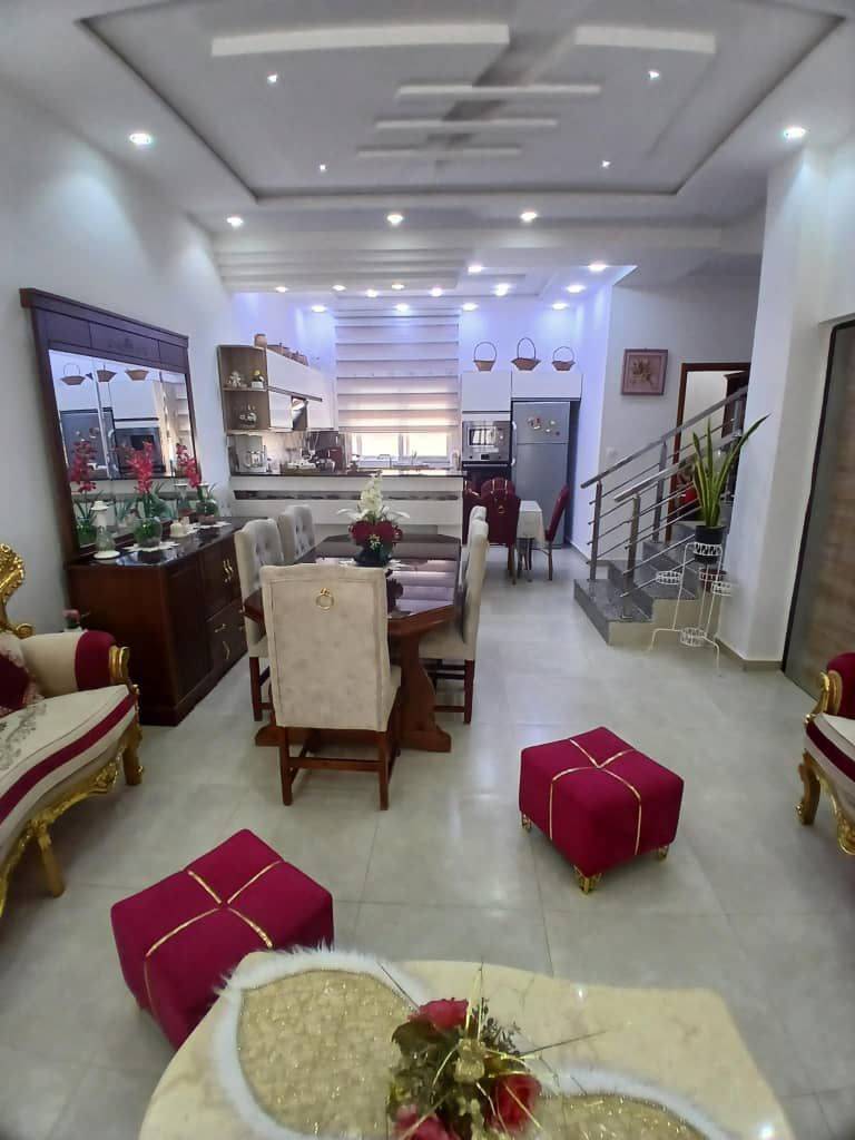 À vendre : Duplex F4 avec terrasse à Bou Ismaïl – Vue sur mer