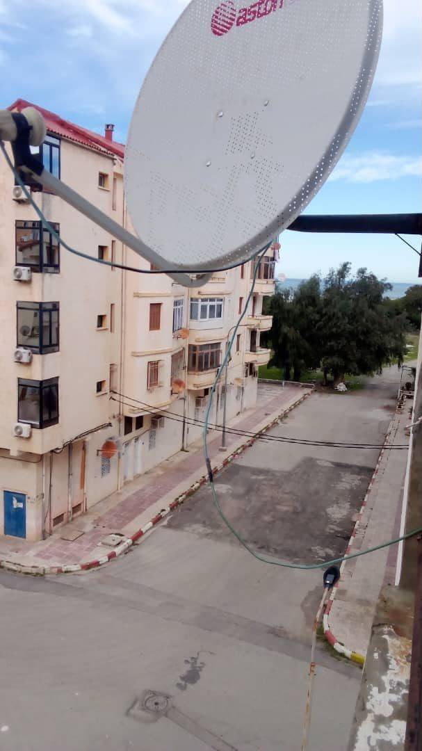 Appartement F3 Avendre a Bejaia _ Melbou 