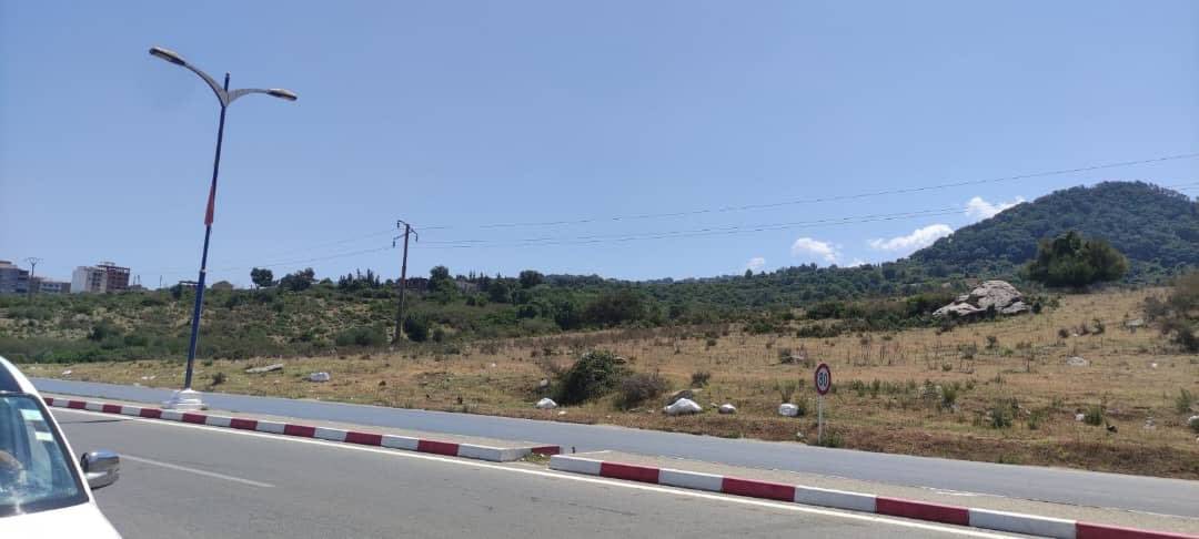 Terrain Urbain El Aouana