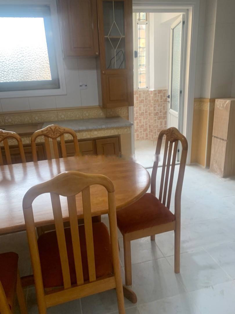 Location Appartement F5 El Achour