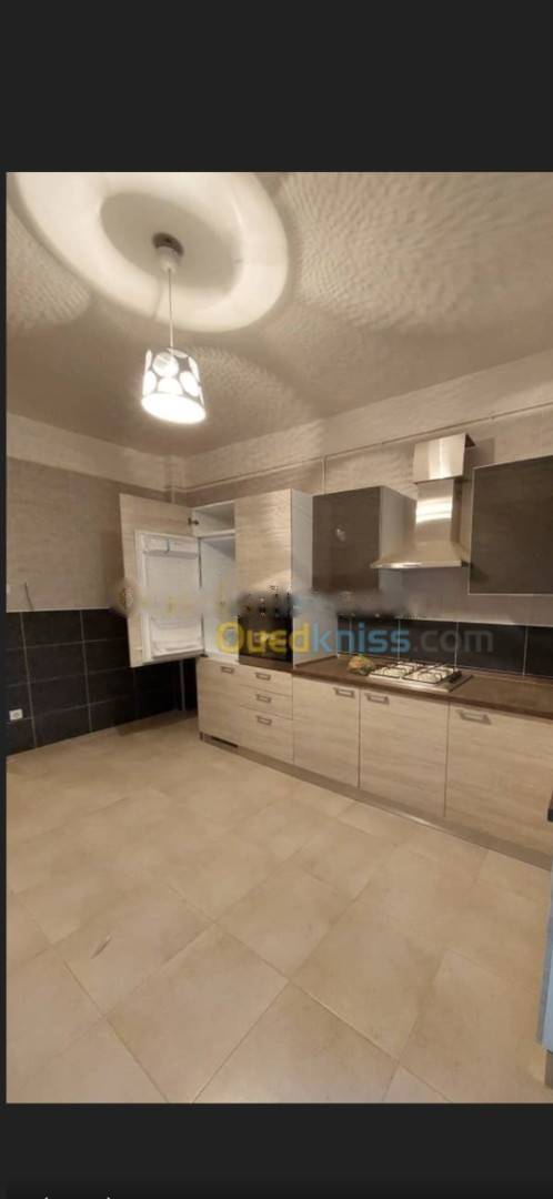 Location Appartement F4 Ouled Fayet