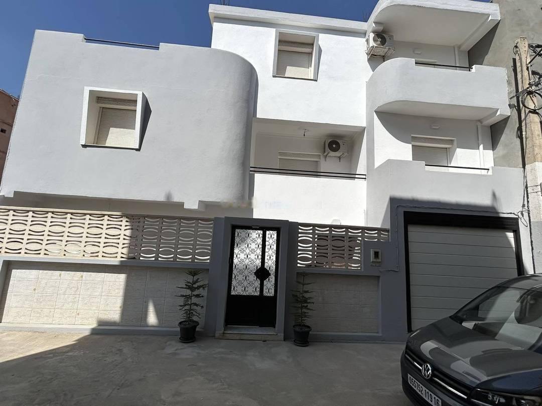 Vente Villa F8 Ouled Chebel