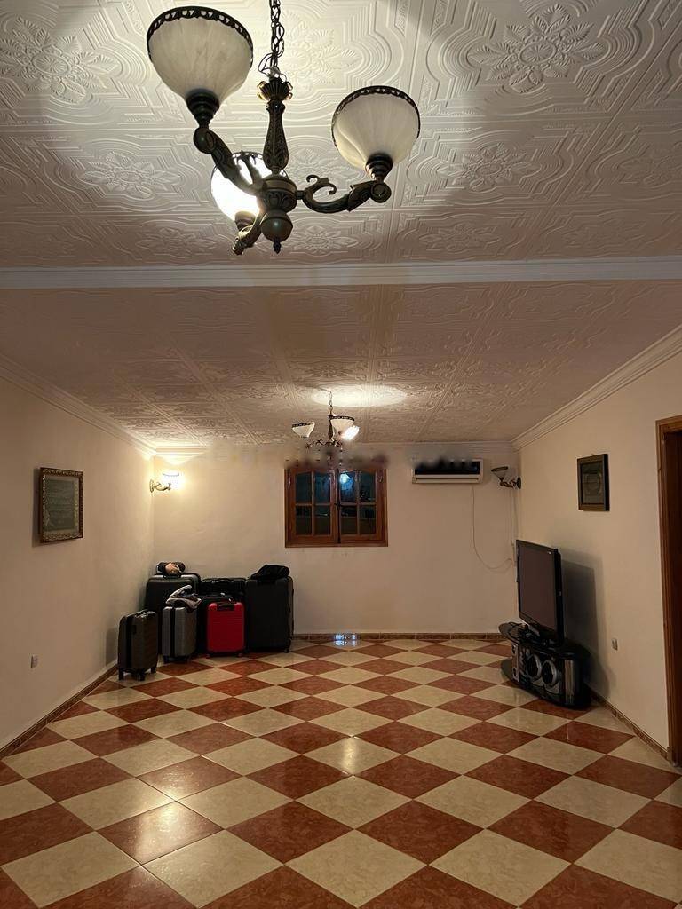 Vente Villa F8 Bordj El Bahri