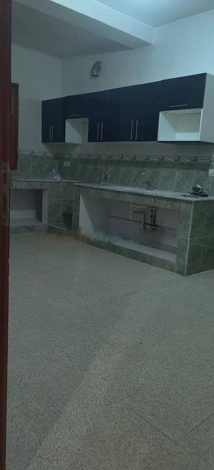 Location Niveau de villa F4 Djasr Kasentina