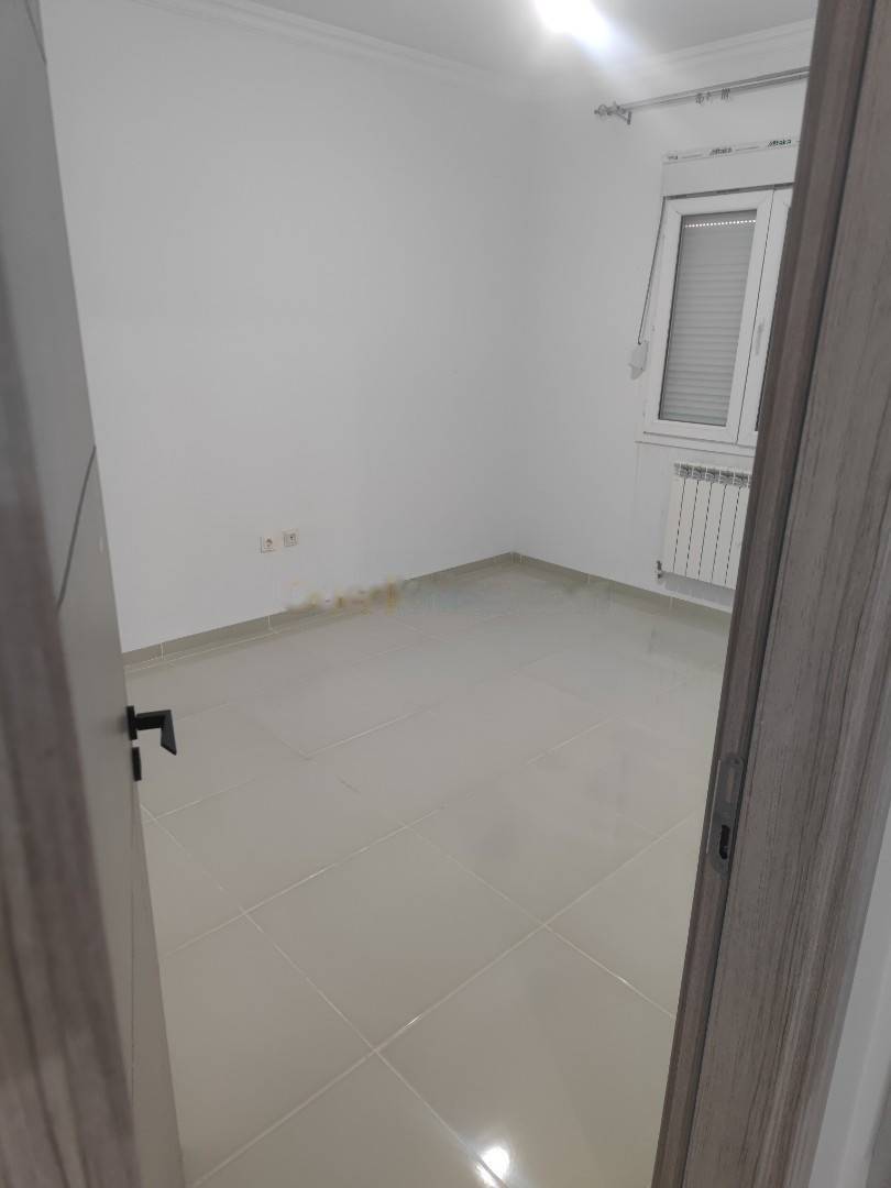 Location Appartement F5 Kouba