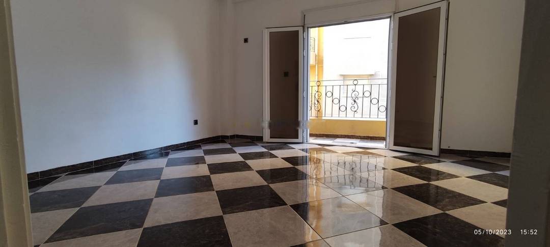 Location Appartement F3 Souidania