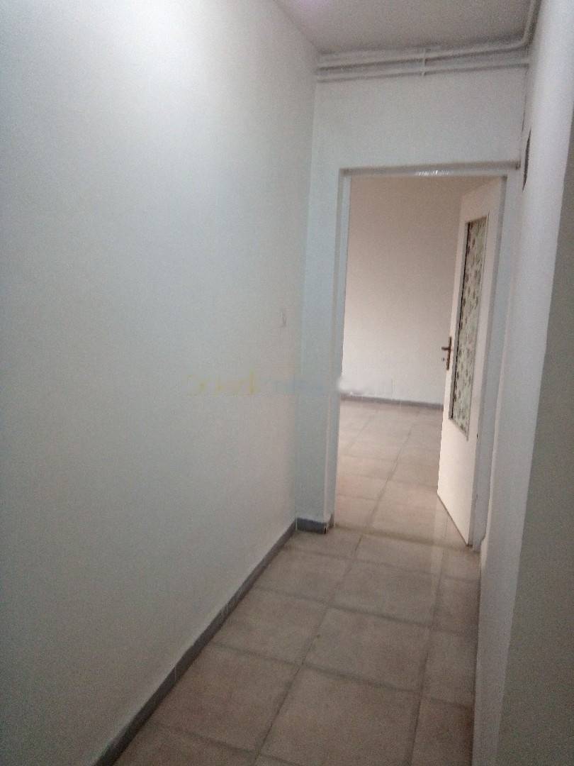 Vente Appartement F3 Bab Ezzouar