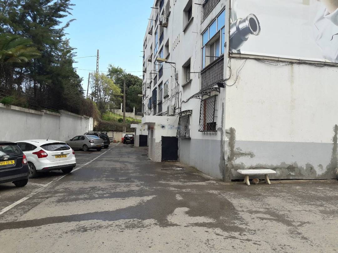 Location Appartement F3 Ben Aknoun