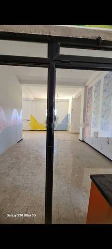 Location Local F3 Souidania