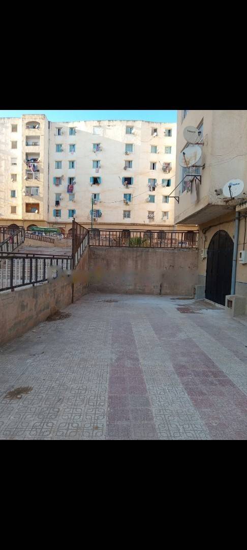 Vente Local F1 Saoula