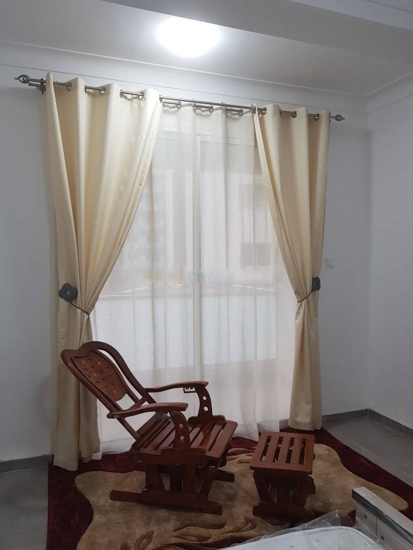 Location Appartement F5 Birkhadem