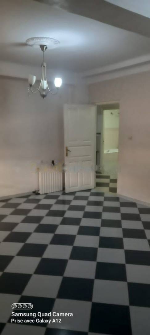 Location Appartement F4 Bir Mourad Rais