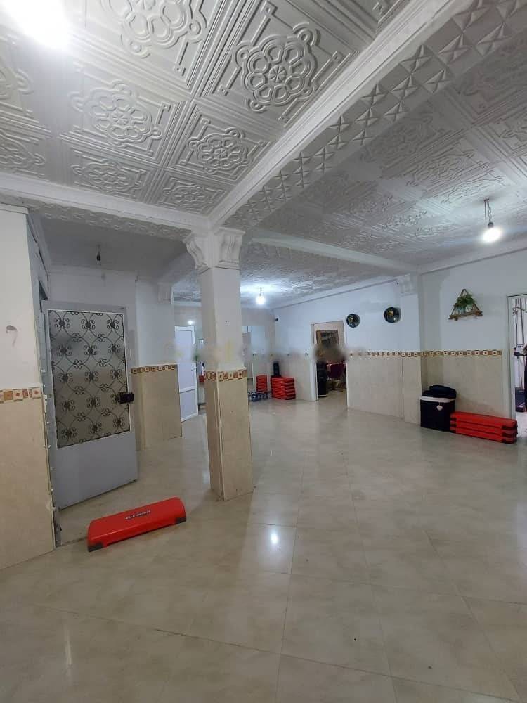 Location niveau de villa f3 reghaia