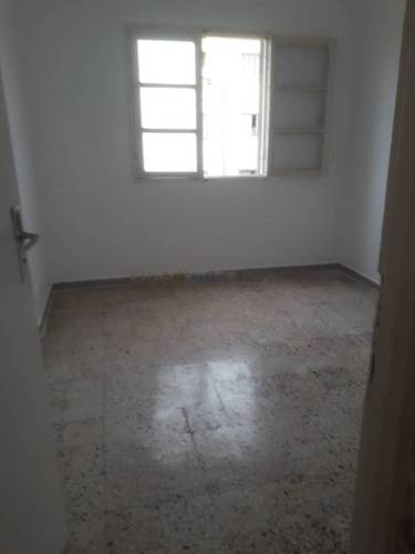 Location Appartement F4 Rouiba