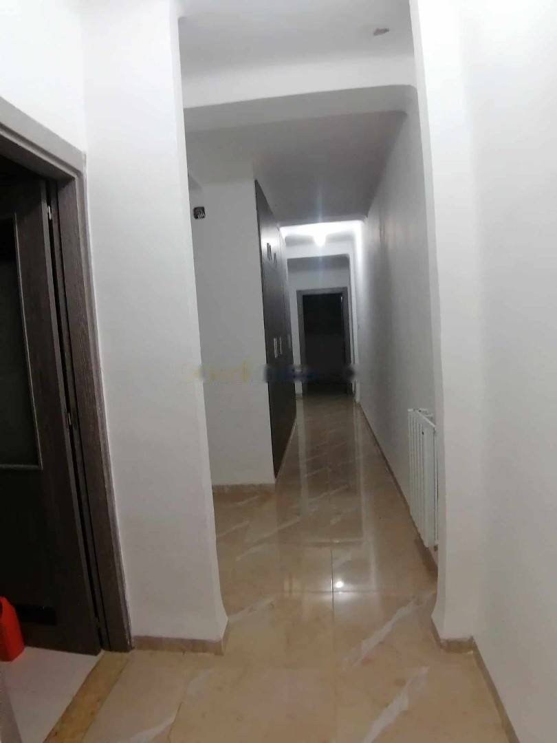 Location Appartement F4 Rahmania