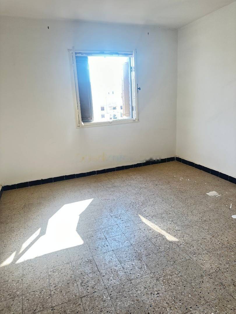 Location Appartement F3 Bordj El Bahri