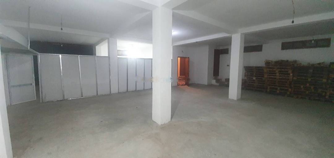 Location Local F1 Souidania