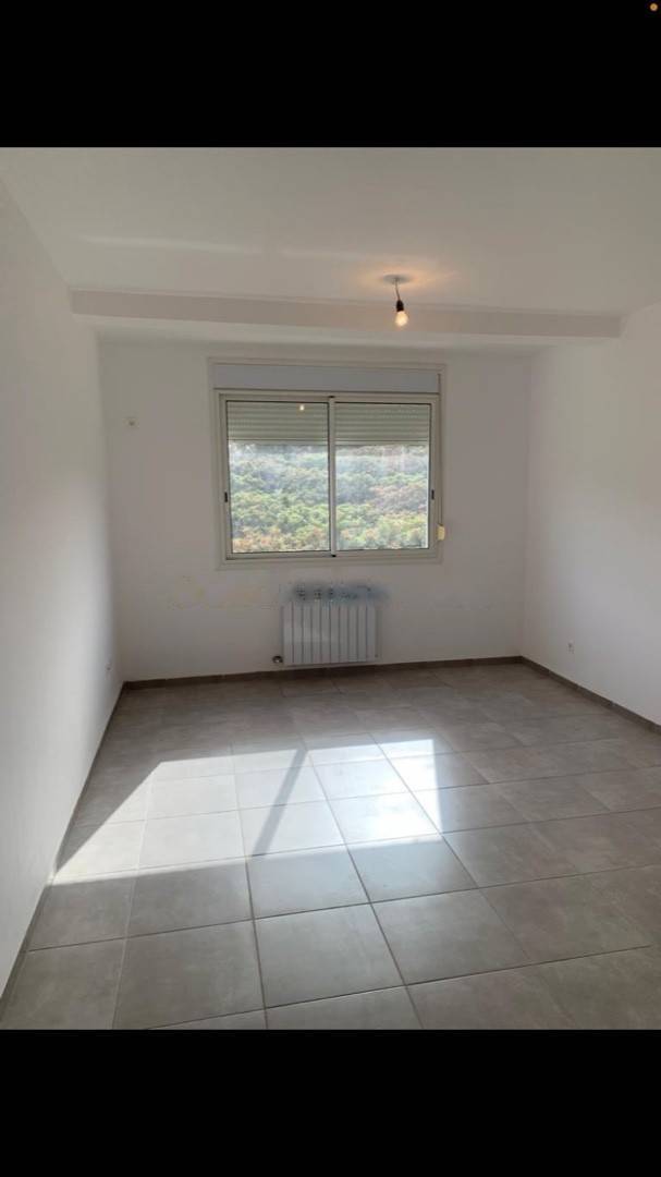 Location Appartement F2 Birkhadem