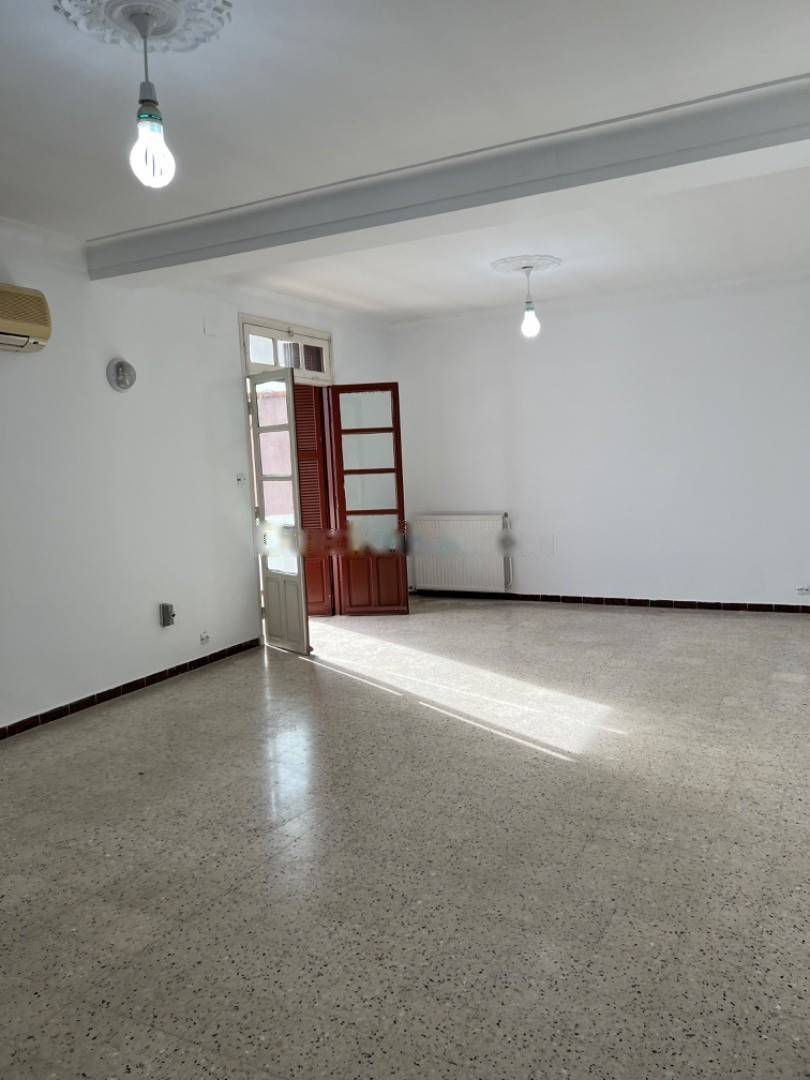 Location Villa F13 Kouba