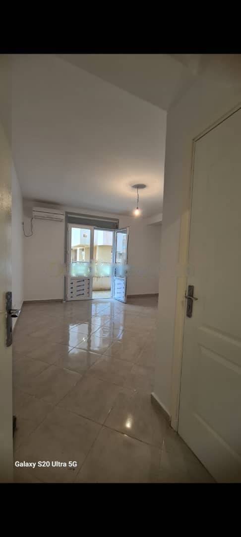 Vente Appartement F4 Souidania