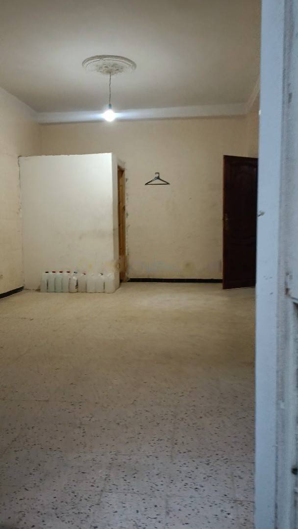 Location Local Cheraga