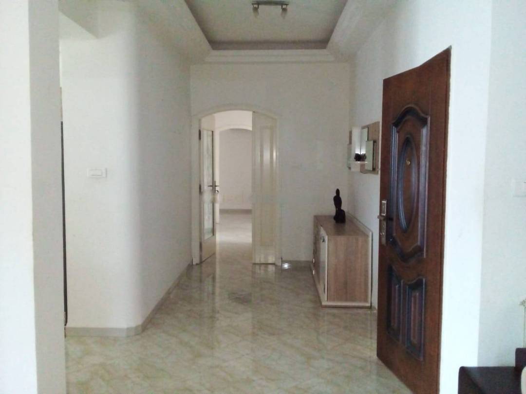 Location Appartement F4 Hydra