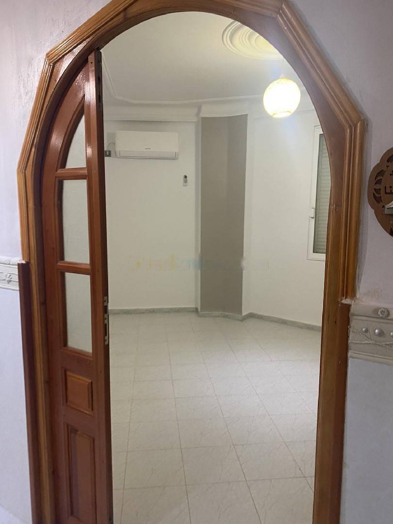 Vente Appartement F3 Bouzareah