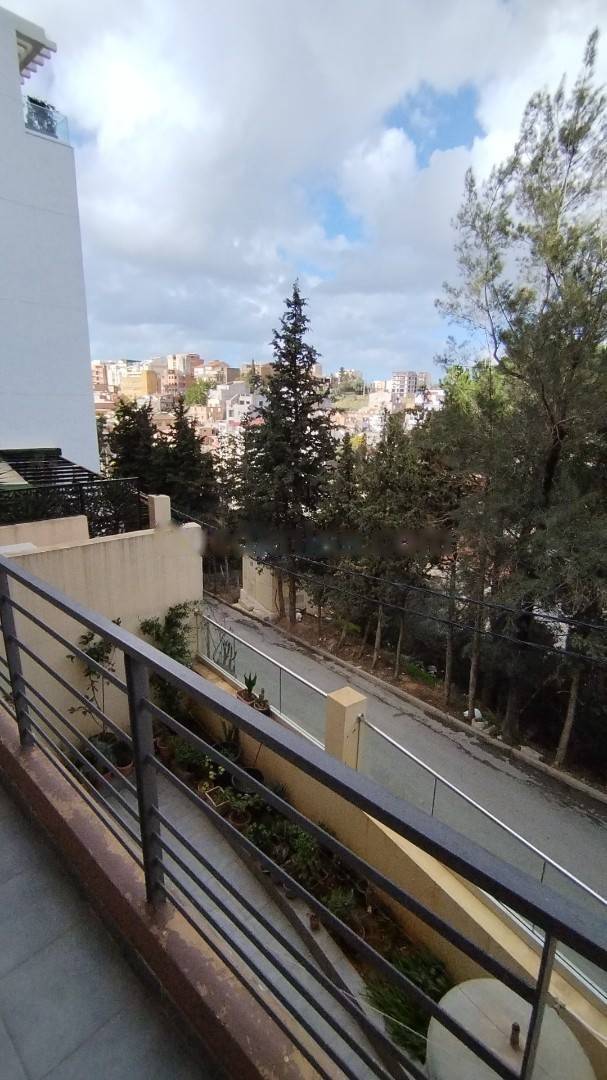 Location Appartement F3 El Achour