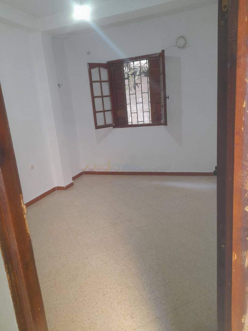 Location Niveau de villa F3 Bordj El Bahri