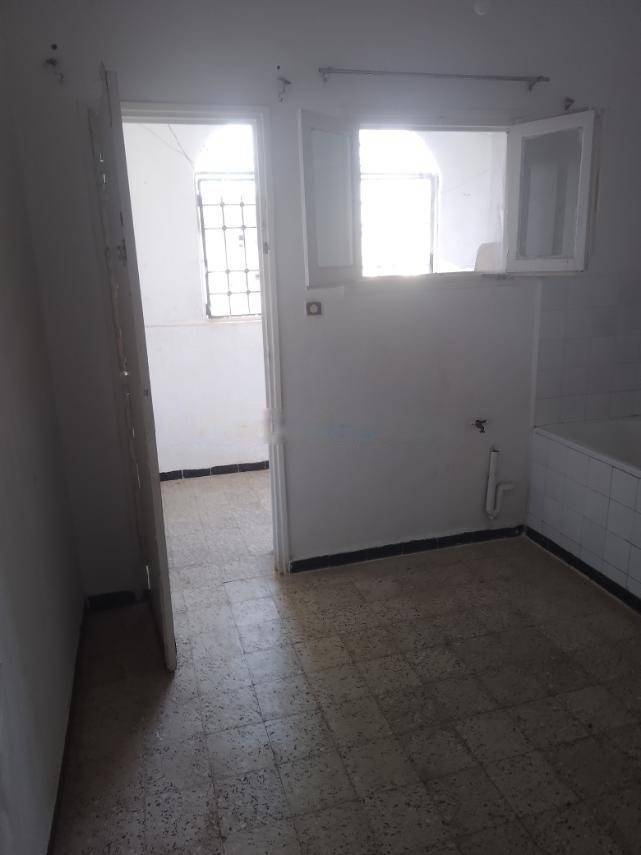 Location Appartement F3 Djasr Kasentina