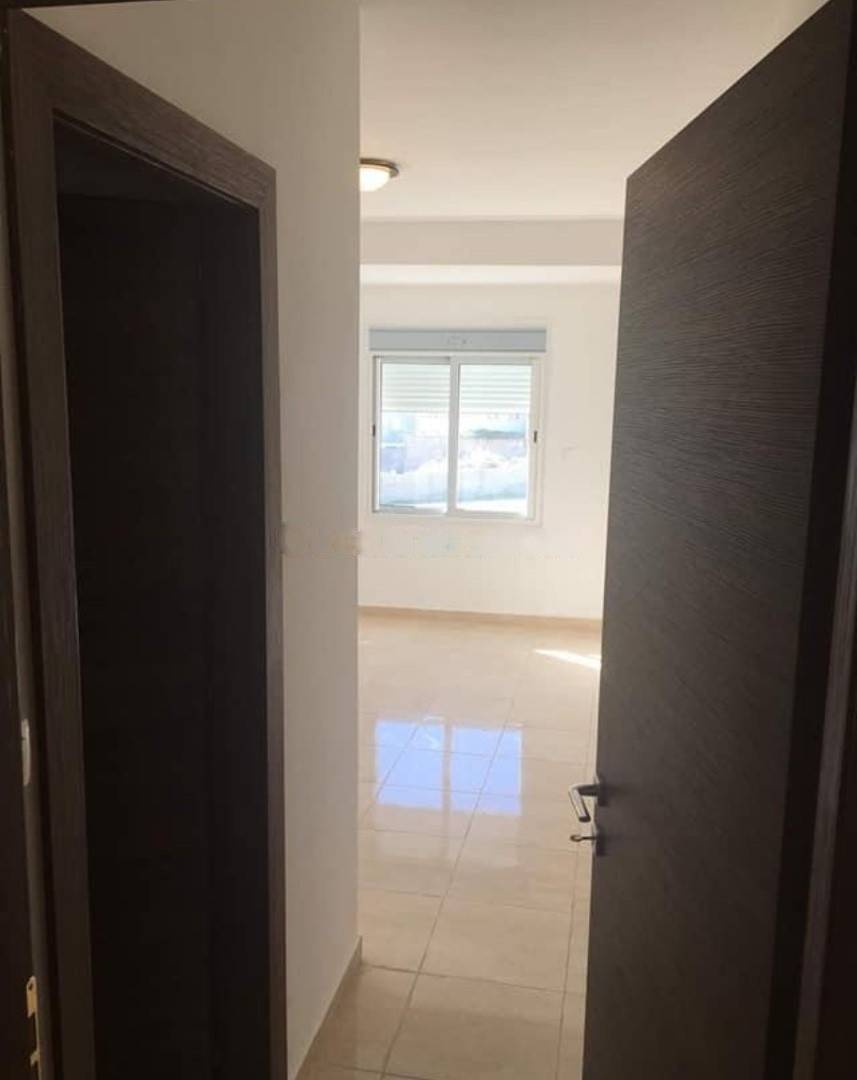 Location Appartement F4 El Achour