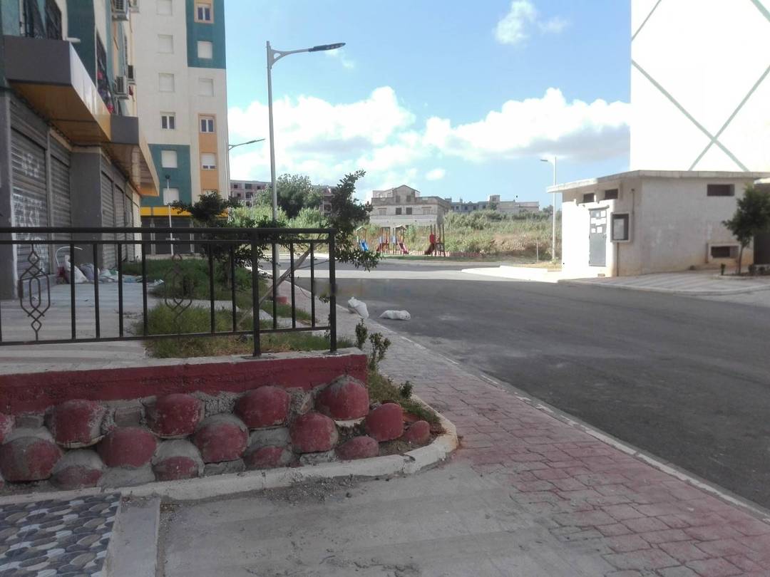 Vente Local F1 Ouled Fayet