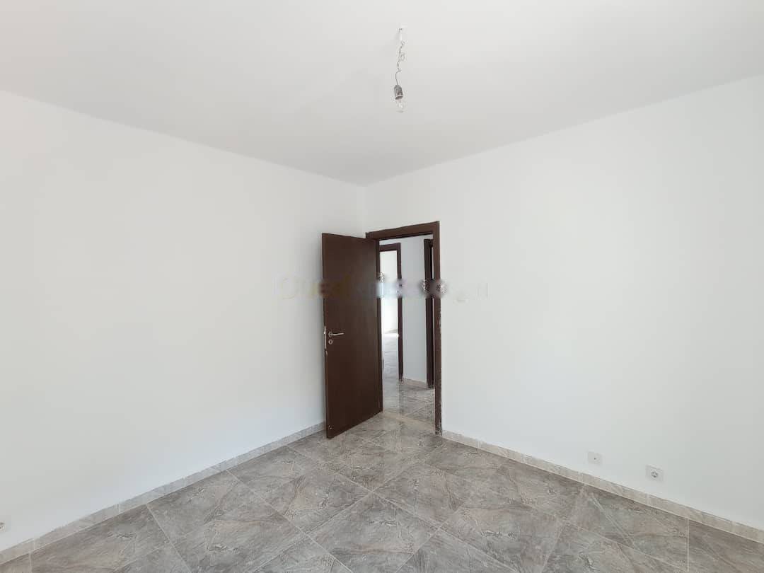 Location Appartement F5 Bordj El Bahri