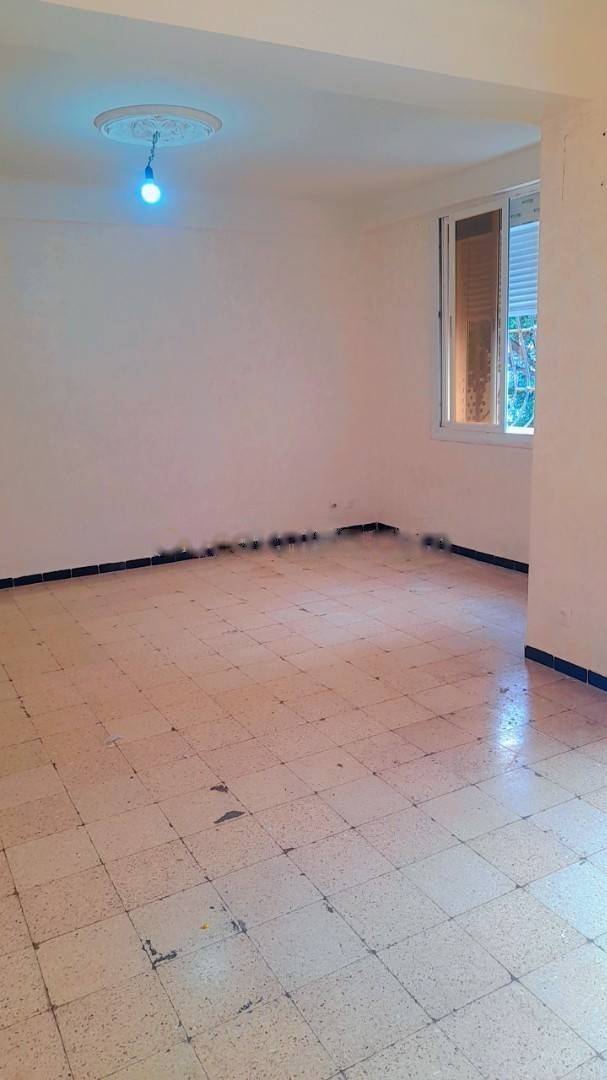 Location Appartement F3 Bouzareah