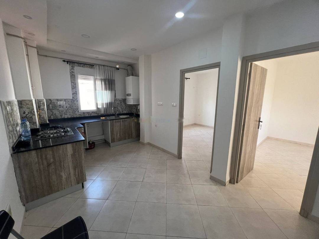 Location Appartement F2 Hydra